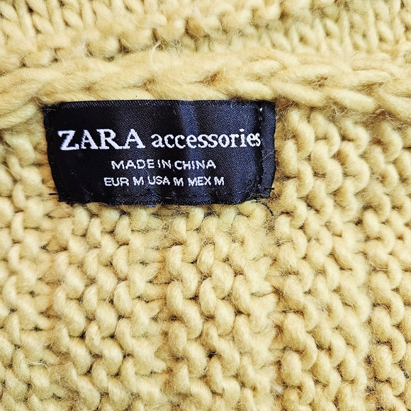 Zara Super Long 96" Chartreuse Chunky Knit Scarf - Picture 6 of 7